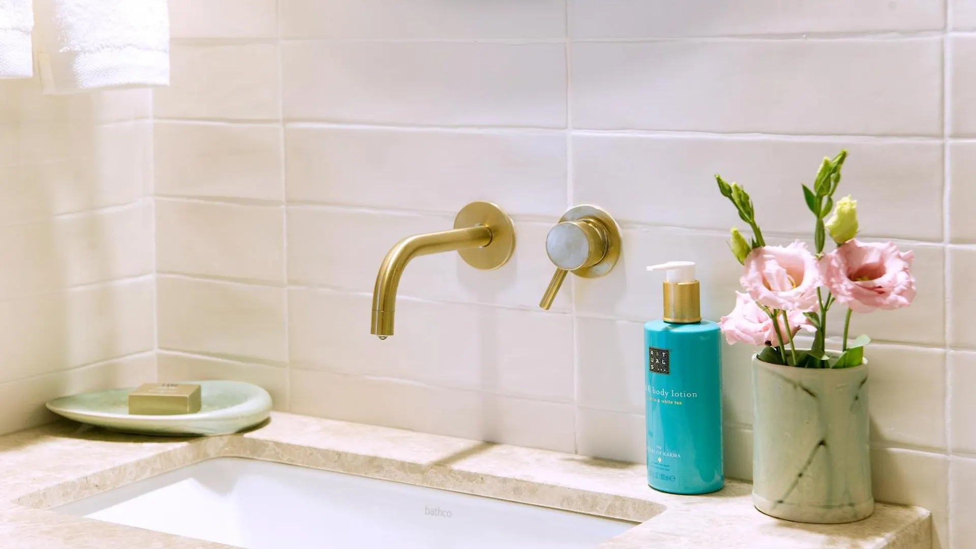 Harmony Serviced Residences Eixample Barcelona 0*,  Spain
